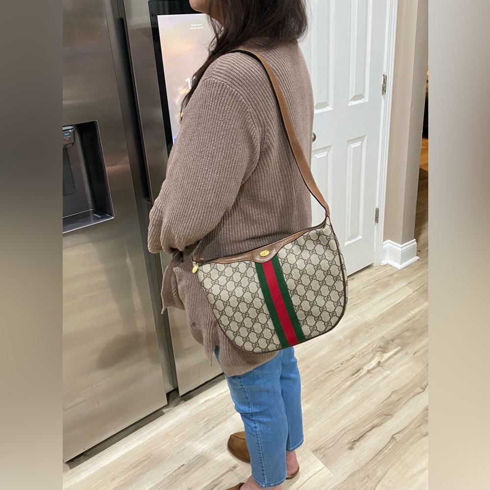 Gucci Ophidia GG Shoulder Bag - Picture 9 of 9